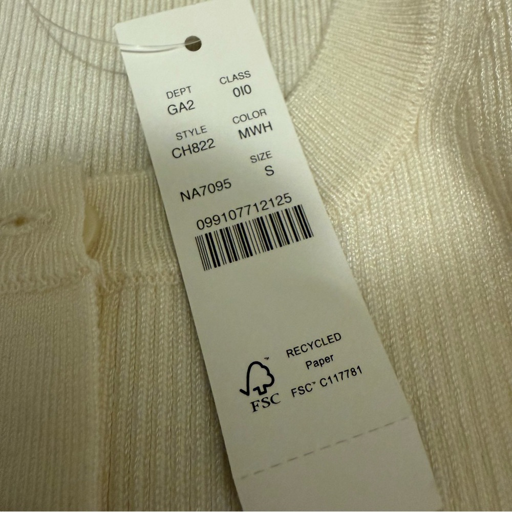 J.Crew Ribbed Scoopneck Cardigan Sweater in Milk White (New With Tags - Flawed) - Picture 3 of 7